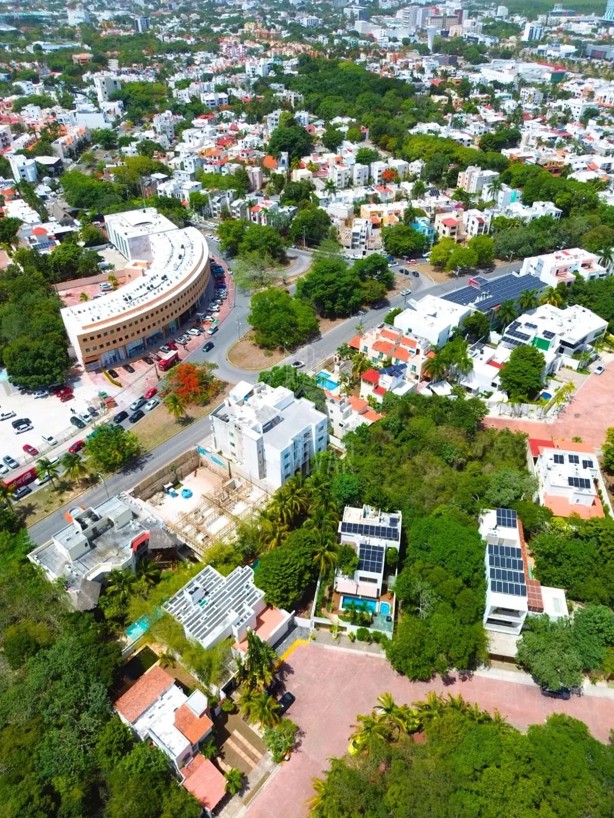 ALREDEDORES