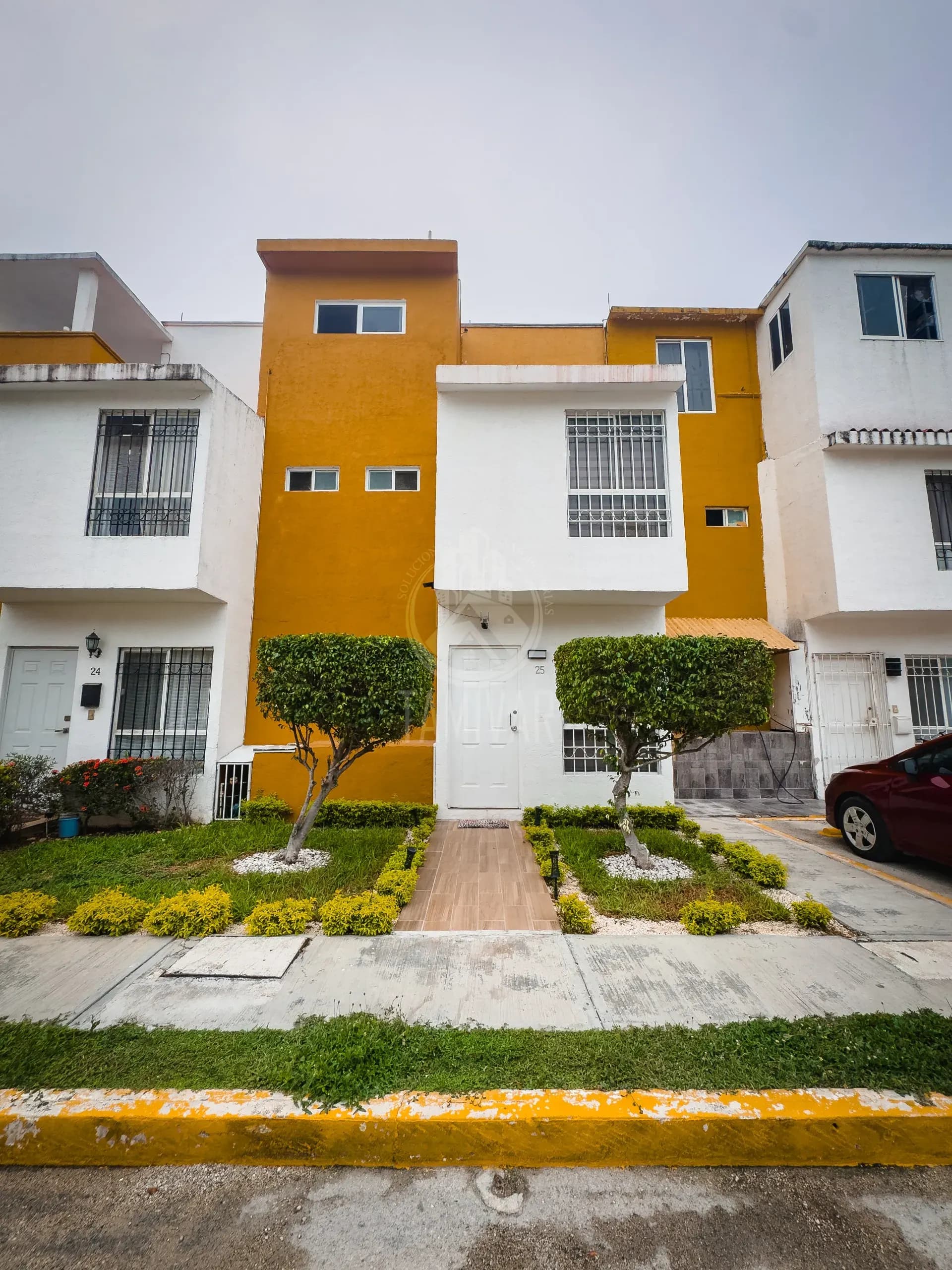 AMUEBLADO - PARAISO VILLAS